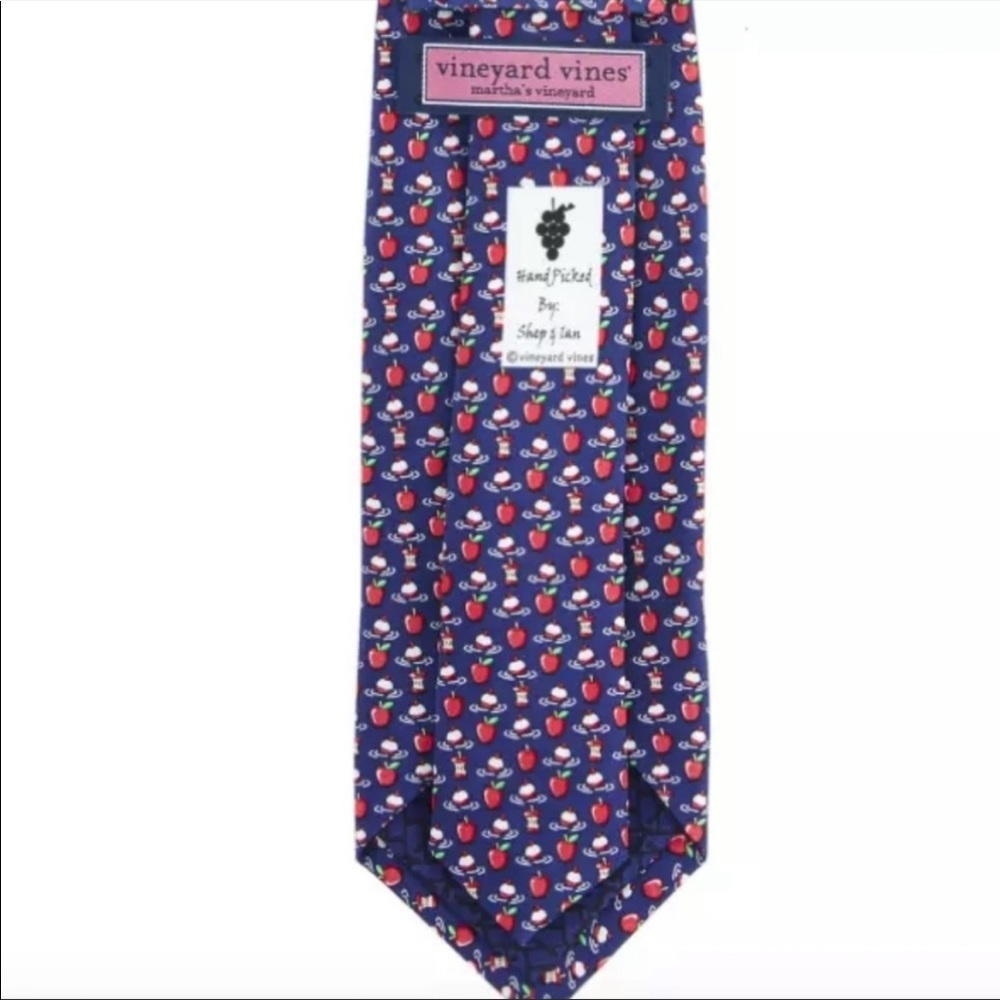 Vineyard Vines Bobbing For Apples Boys Silk Tie - Picture 4 of 4
